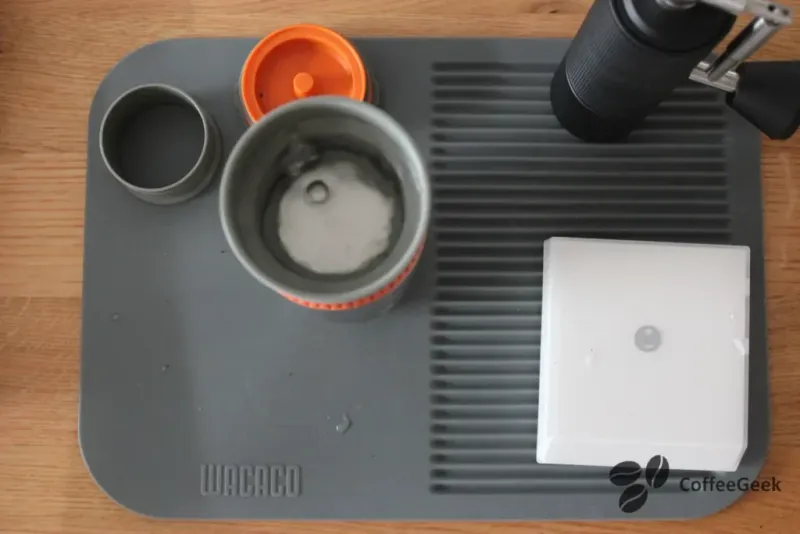 Pipamoka Wasserbehälter füllen