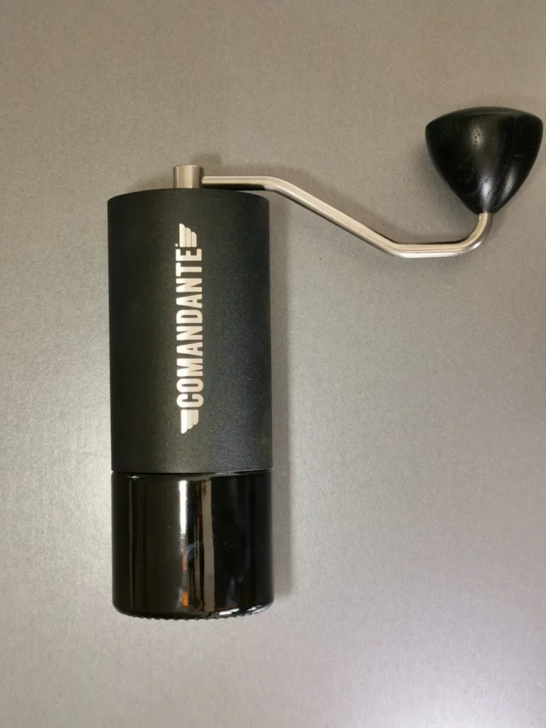 Molinillo C40 negro con manivela y recipiente