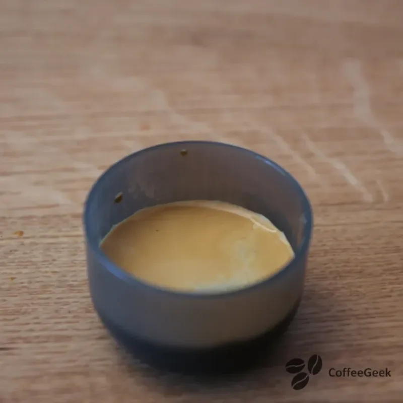 Résultat espresso en tasse