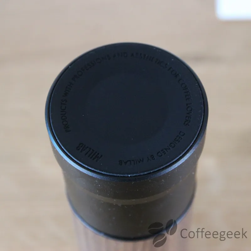 Base en silicone du récipient M01