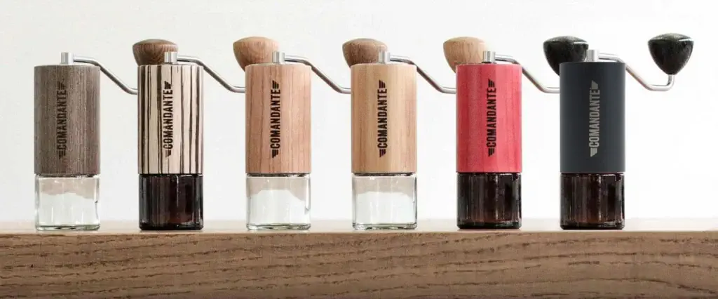 Comandante C40の異なる仕上げ