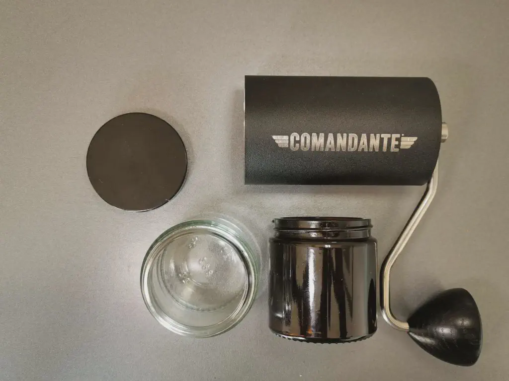 Glass container of the El Comandante C40 MKIV grinder