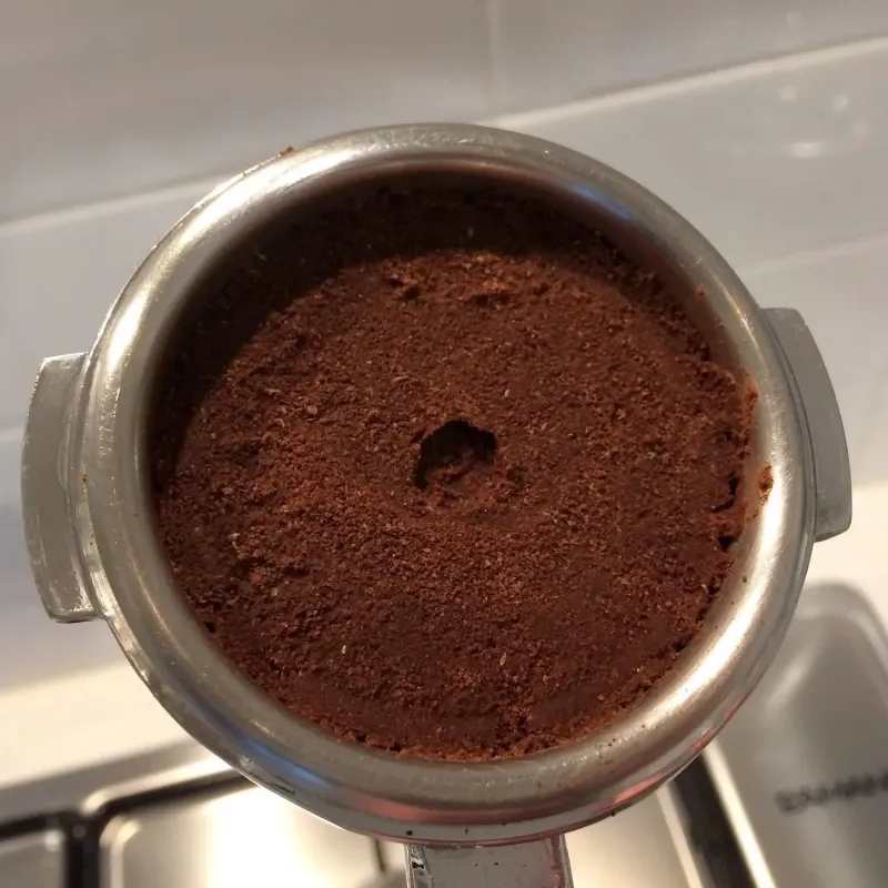 Espresso puck screen