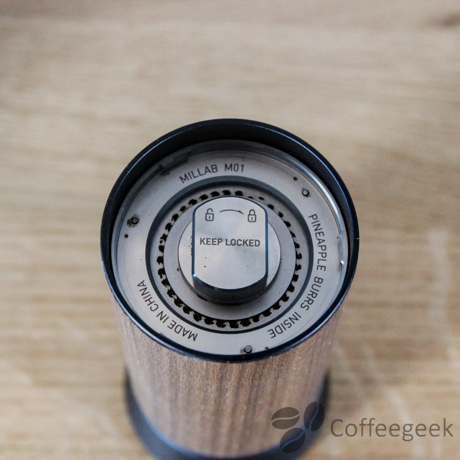 Millab M01の調整ダイヤルの取り外し