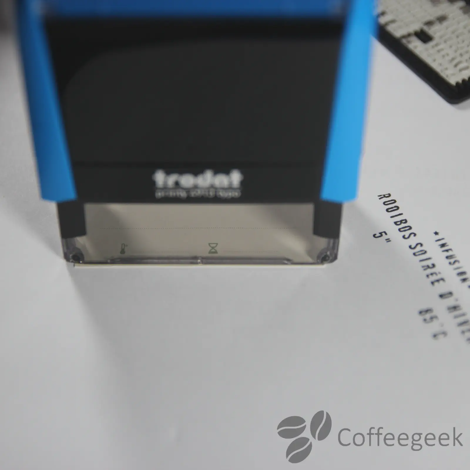 Stempelen van het definitieve etiket