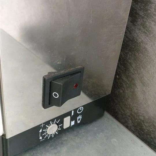 タイマー調整ダイヤル