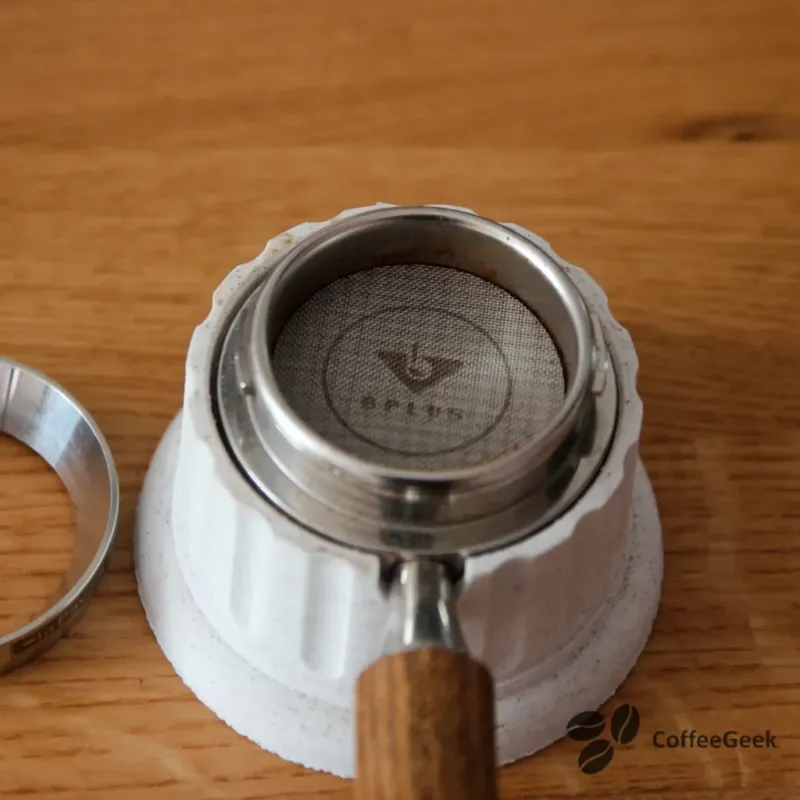 Puck screen op espresso