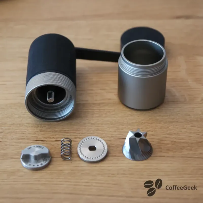 Details van de 38 mm maalschijf van de Wacaco Exagrind koffiemolen