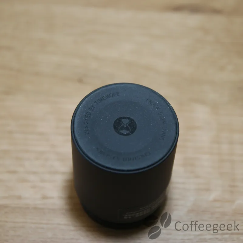 Gumowa podstawa pojemnika