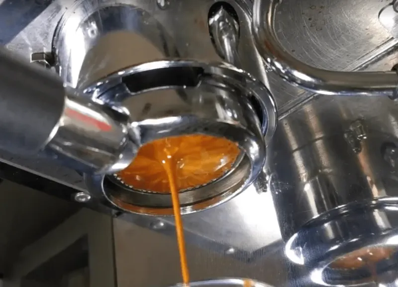 Kaffet rinner långsammare