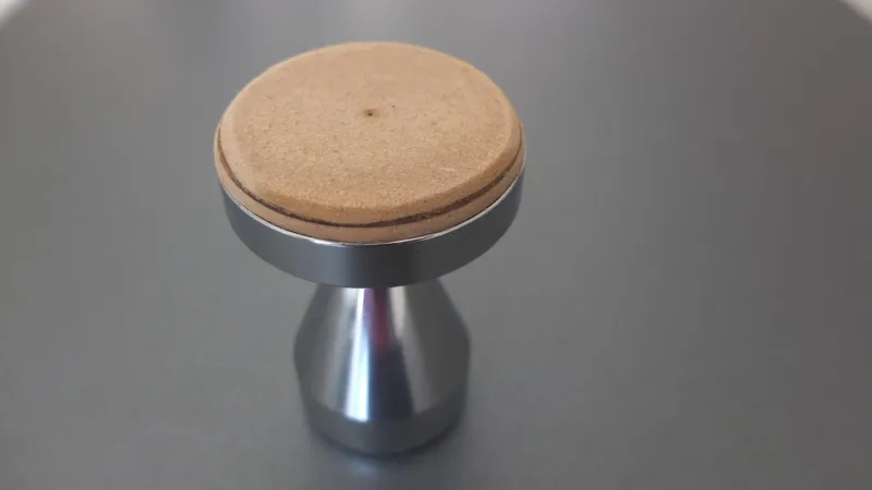 Modifierad tamper för rundat filter